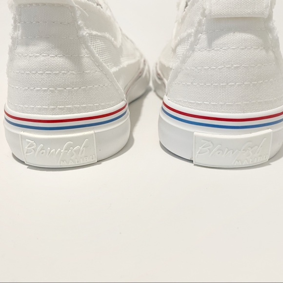 BLOWFISH Women’s White Buzz Canvas Sneakers - New in box - NWT - Picture 11 of 16